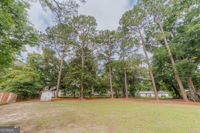503 Dyches Drive, Savannah, GA 31406