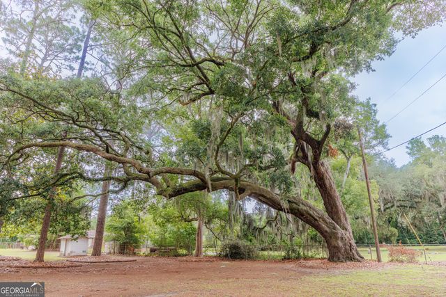 503 Dyches Drive, Savannah, GA 31406