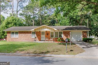 503 Dyches Drive, Savannah, GA 31406