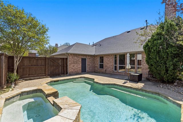 4321 Avebury Drive, Plano, TX 75024