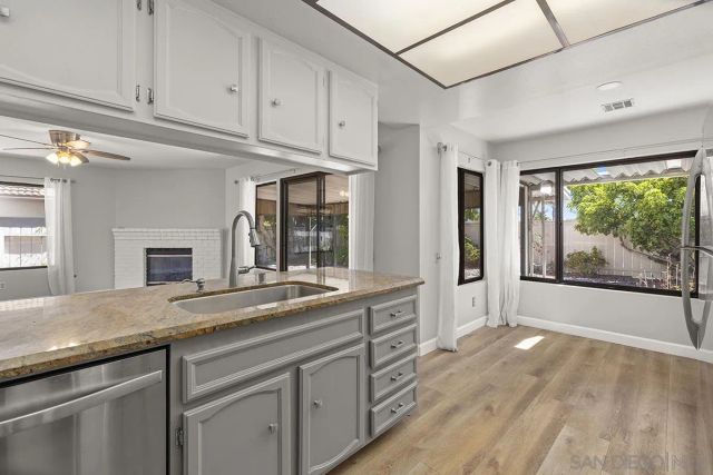 8733 Elford Ct, San Diego, CA 92129