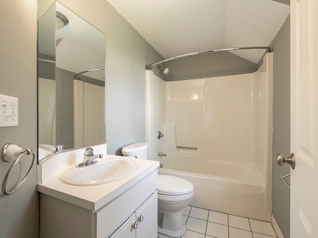 26 Bay Farm Rd 26, Duxbury, MA 02332