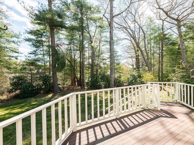 26 Bay Farm Rd 26, Duxbury, MA 02332