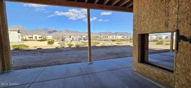 8641 Mugo Pine Court, Las Cruces, NM 88011