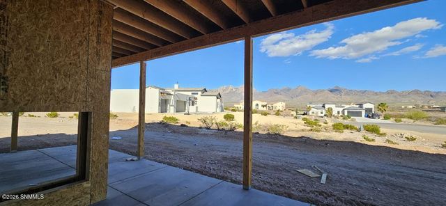 8641 Mugo Pine Court, Las Cruces, NM 88011