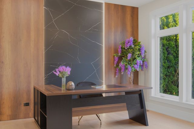 2108 N Chestnut N Chestnut Avenue, Arlington Heights, IL 60004