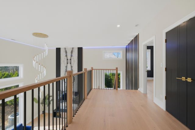 2108 N Chestnut N Chestnut Avenue, Arlington Heights, IL 60004