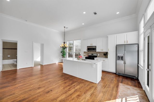 6014 Hamman Street, Houston, TX 77007