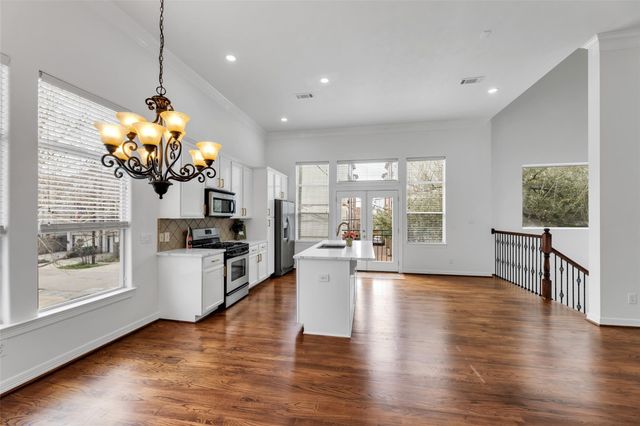 6014 Hamman Street, Houston, TX 77007