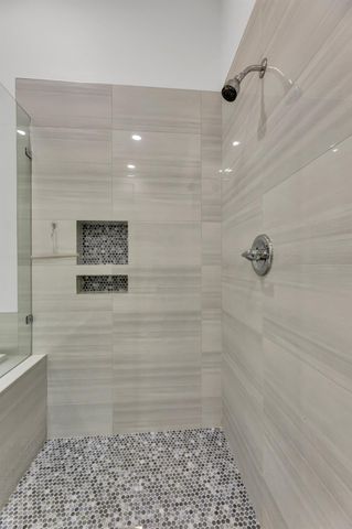 6014 Hamman Street, Houston, TX 77007