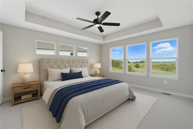 809 Glenn Circle, Raymore, MO 64083