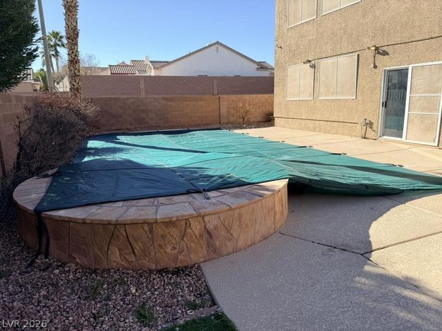 498 Melrose Heights Street, Henderson, NV 89052