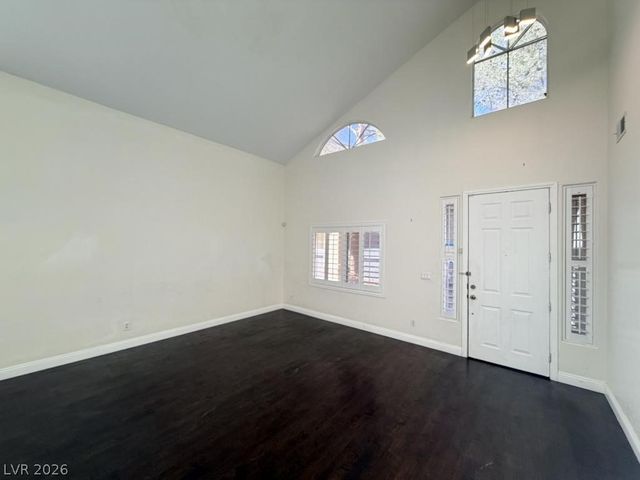 498 Melrose Heights Street, Henderson, NV 89052