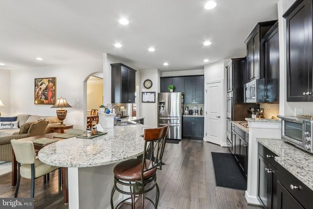 318 QUARRY POINT RD, Malvern, PA 19355