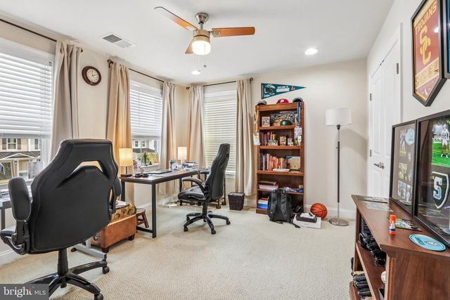 318 QUARRY POINT RD, Malvern, PA 19355
