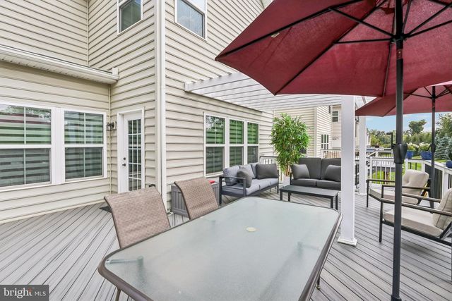 318 QUARRY POINT RD, Malvern, PA 19355