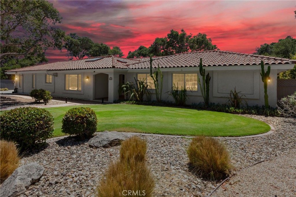 Image 1 of property listing at 1250 Stallcup, Lompoc, CA 93436