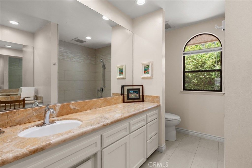 Image 11 of property listing at 1250 Stallcup, Lompoc, CA 93436