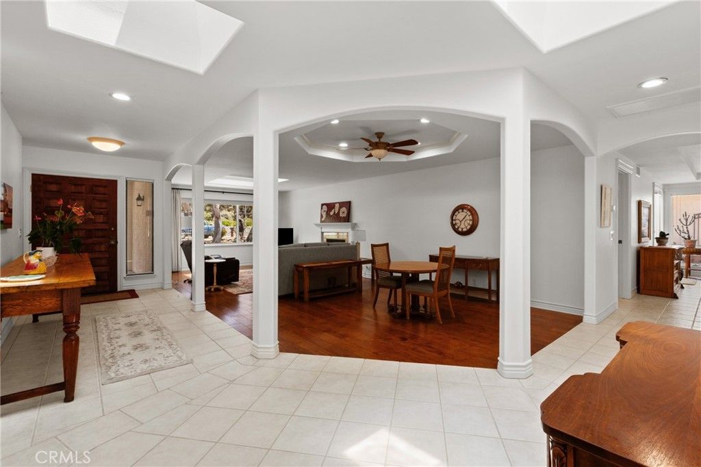 Image 4 of property listing at 1250 Stallcup, Lompoc, CA 93436