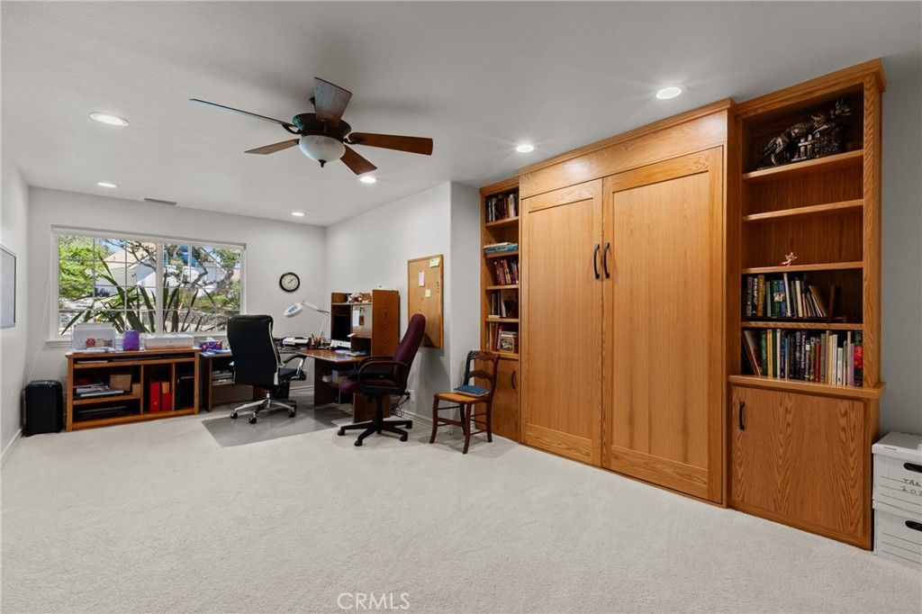 Image 5 of property listing at 1250 Stallcup, Lompoc, CA 93436
