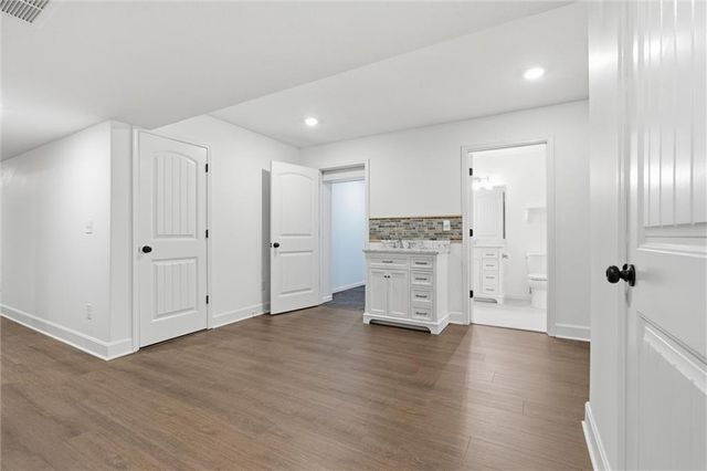 204 S MARIMACK Court, Kearney, MO 64040