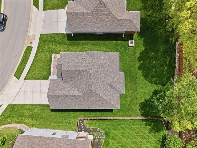 204 S MARIMACK Court, Kearney, MO 64040