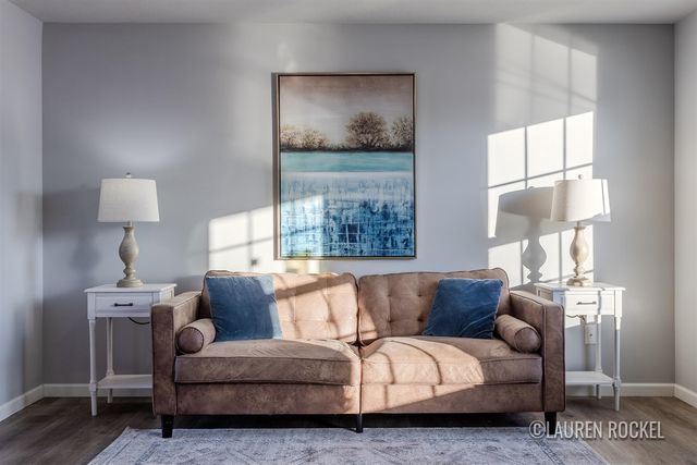 433 Oak View Drive, Middleville, MI 49333