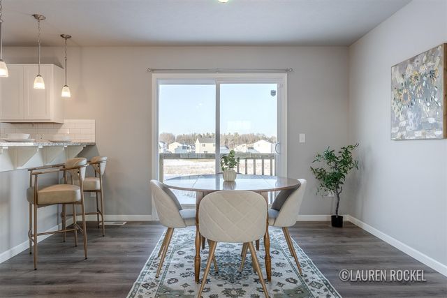 433 Oak View Drive, Middleville, MI 49333