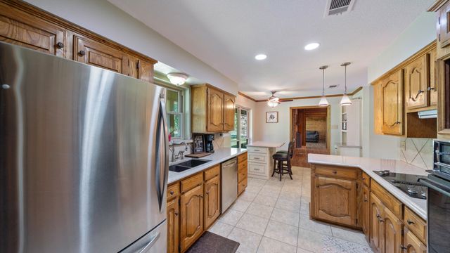 9390 County Road 4028, Kemp, TX 75143