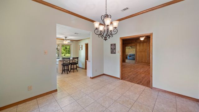 9390 County Road 4028, Kemp, TX 75143