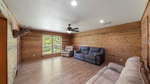 9390 County Road 4028, Kemp, TX 75143
