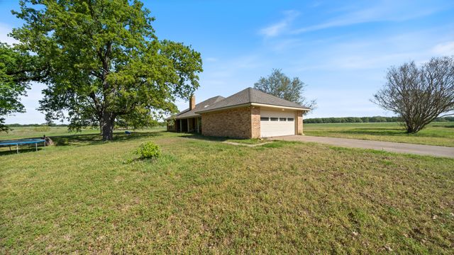 9390 County Road 4028, Kemp, TX 75143