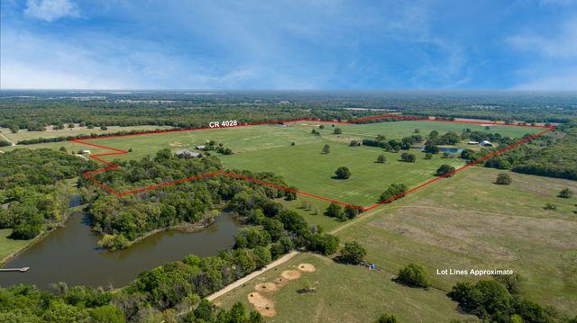 9390 County Road 4028, Kemp, TX 75143