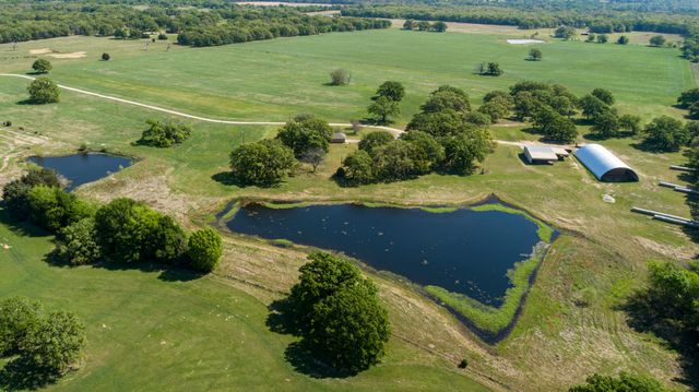 9390 County Road 4028, Kemp, TX 75143