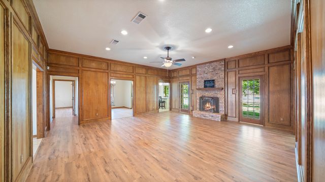9390 County Road 4028, Kemp, TX 75143