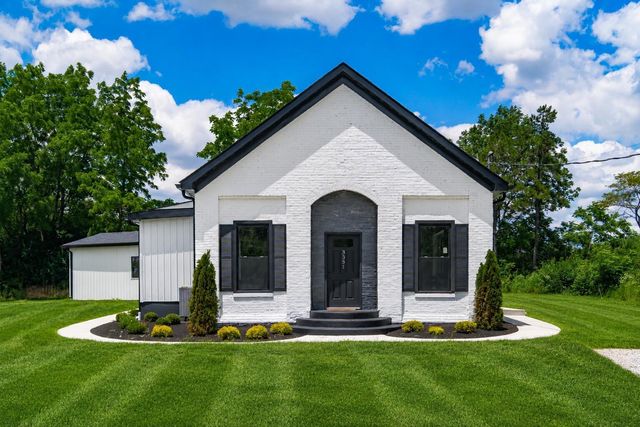 3351 Georgesville Wrightsville Road, Grove City, OH 43123