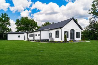 3351 Georgesville Wrightsville Road, Grove City, OH 43123