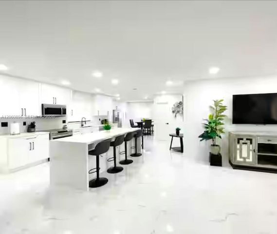 301 SW 136th Court 1, Miami, FL 33184