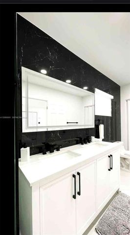 301 SW 136th Court 1, Miami, FL 33184