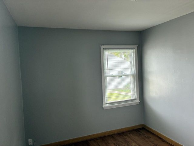 3906 S Kirkwood AVENUE, Saint Francis, WI 53235