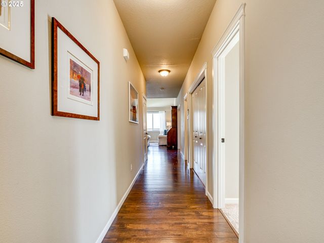 164 Sw MALLARD St, Mc Minnville, OR 97128