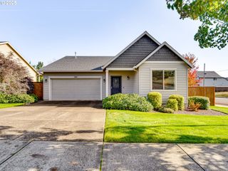 164 Sw MALLARD St, Mc Minnville, OR 97128