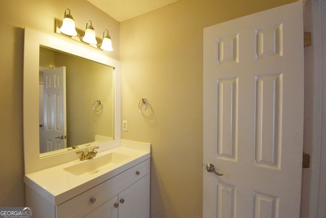 115 S Fairfield Drive, Peachtree City, GA 30269