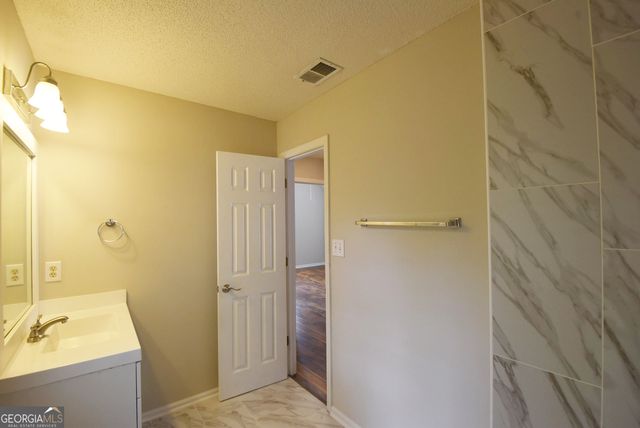 115 S Fairfield Drive, Peachtree City, GA 30269