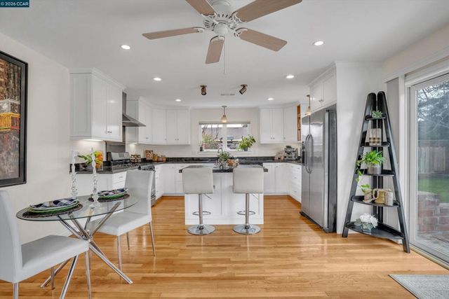 1579 Farm Bureau Rd, Concord, CA 94519