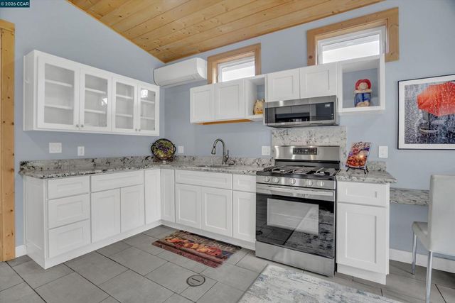 1579 Farm Bureau Rd, Concord, CA 94519