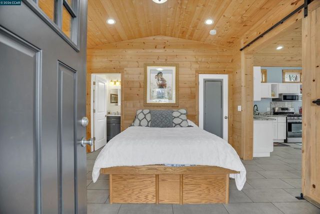 1579 Farm Bureau Rd, Concord, CA 94519