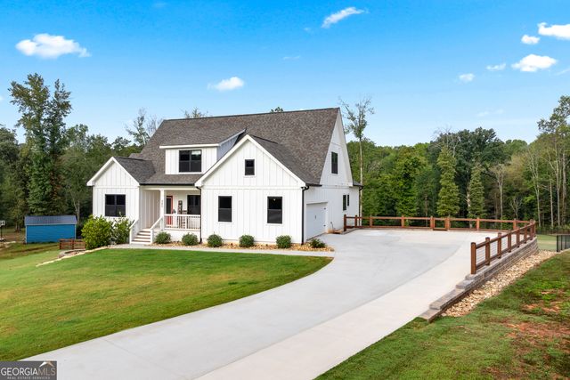 240 Oakwood Drive, Commerce, GA 30529