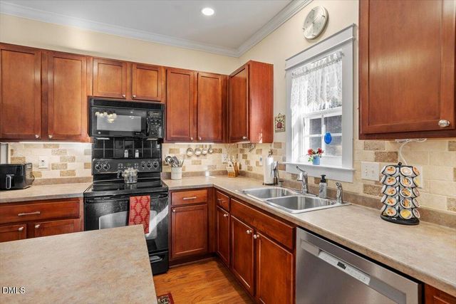 380 Collinsworth Drive, Clayton, NC 27527