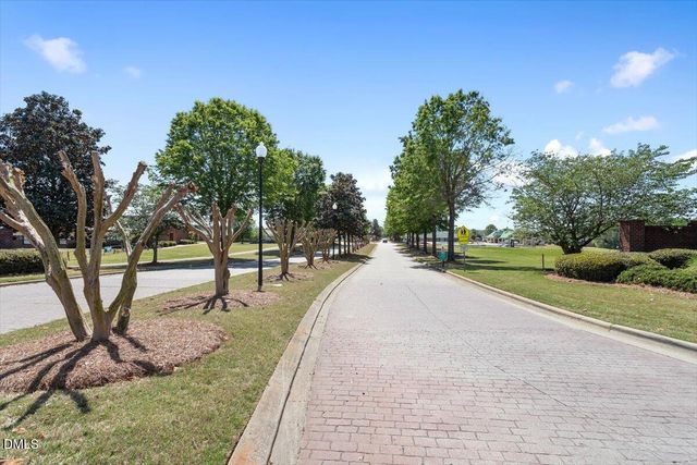 380 Collinsworth Drive, Clayton, NC 27527